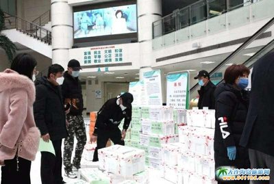 1万3千根价值80万元的长海海参送至武汉